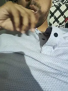 Lucy8992 4u online show from 04.11.26