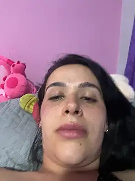 Snapshot of leila_moretti chatting on 04.22.26 leila moretti online show from 04.22.26