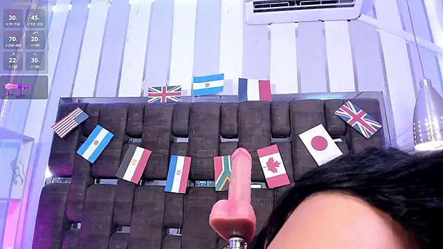 Snapshot of NinaBloom_ chatting on 07.18.26 NinaBloom online show from 07.18.26
