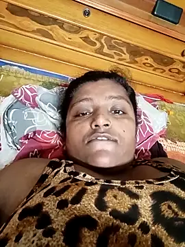 Snapshot of Radhika088 chatting on 06.01.26 Radhika088 online show from 06.01.26