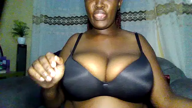 Snapshot of Milky_Titts chatting on 05.04.26 Milky Titts online show from 05.04.26