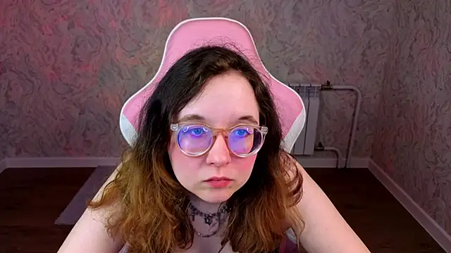 Snapshot of Aleks-caster chatting on 03.30.26 Aleks-caster online show from 03.30.26