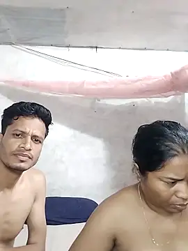 prianka32 online show from 03.15.26