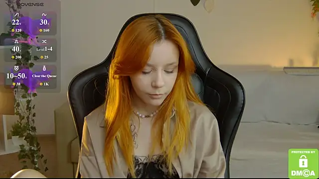 Snapshot of Rachel_lips chatting on 06.18.26 Rachel lips online show from 06.18.26