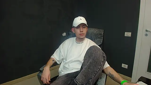 KrewVaughn online show from 03.15.26