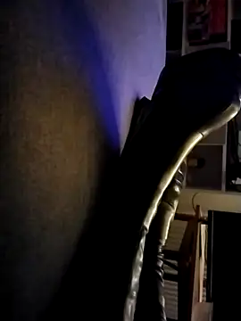 bootslove1 online show from 04.03.26