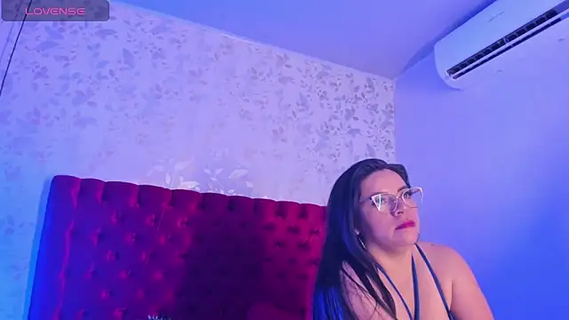 Snapshot of Samantha_mas chatting on 03.27.26 Samantha mas online show from 03.27.26