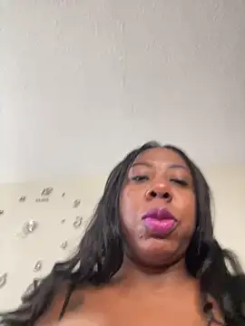 KendalCherN online show from 04.10.26