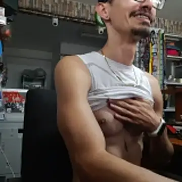 jhosuamoore online show from 04.18.26