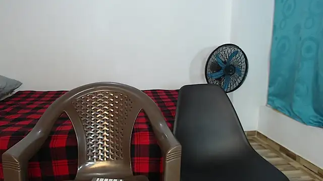 Snapshot of MichellDeLaTorre69 chatting on 06.04.26 MichellDeLaTorre69 online show from 06.04.26