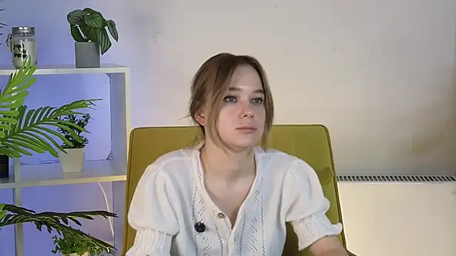 NobukoWinterberg online show from 03.12.26