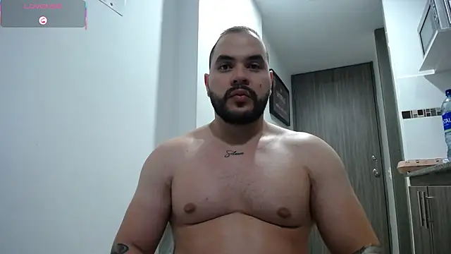 Snapshot of Axel_Dominus chatting on 07.08.26 Axel Dominus online show from 07.08.26