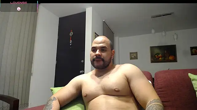 Snapshot of Axel_Dominus chatting on 07.25.26 Axel Dominus online show from 07.25.26