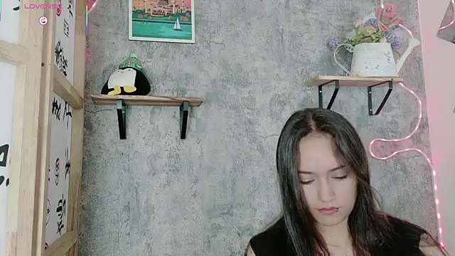 Snapshot of Sophia_xoxo1 chatting on 05.20.26 Sophia xoxo1 online show from 05.20.26