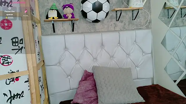 Snapshot of Sophia_xoxo1 chatting on 07.21.26 Sophia xoxo1 online show from 07.21.26