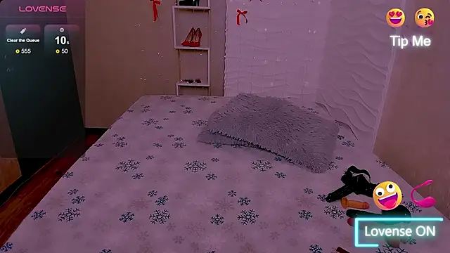 Akiko Yun online show from 04.10.26