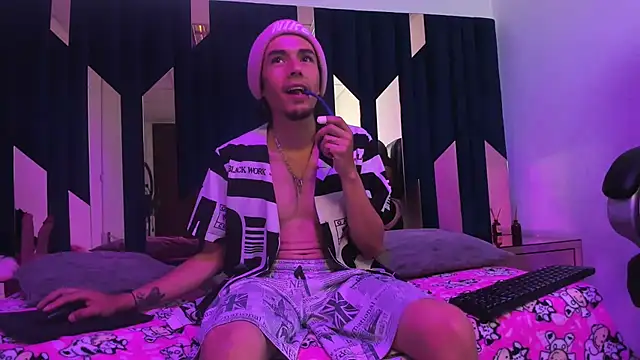 KikyoAndDrey online show from 04.18.26