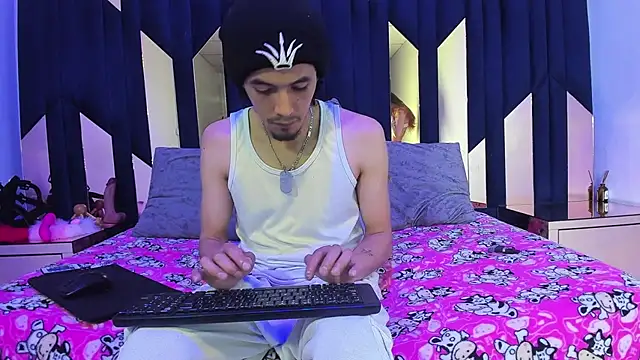 KikyoAndDrey online show from 04.30.26