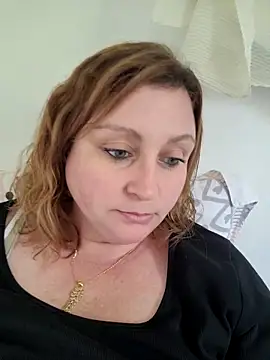 Snapshot of duotroublant chatting on 06.10.26 duotroublant online show from 06.10.26