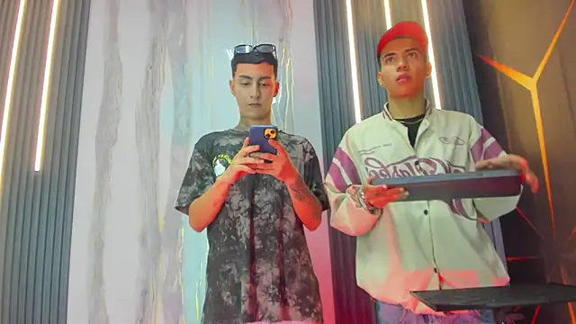 guys hard cock19 online show from 03.12.26