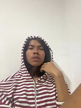 Snapshot of honeyy_a chatting on 03.12.26 honeyy a online show from 03.12.26