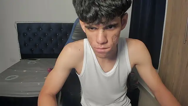 Josy 11 online show from 04.06.26