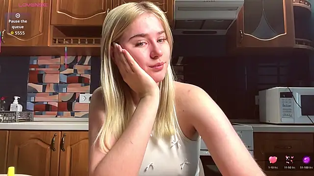 ivygenesis online show from 04.17.26