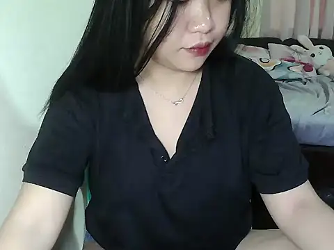 Snapshot of sweetgal_mica chatting on 05.19.26 sweetgal mica online show from 05.19.26