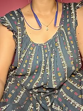 Snapshot of Mahira2 chatting on 06.12.26 Mahira2 online show from 06.12.26