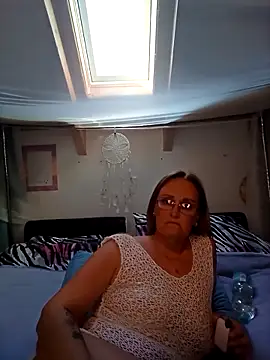 roxy 74 online show from 04.29.26