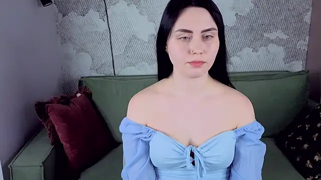 NoraLumi online show from 04.01.26