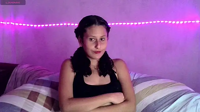Snapshot of Zoey09 chatting on 03.15.26 Zoey09 online show from 03.15.26