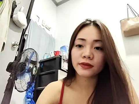 Snapshot of Stacyr chatting on 03.19.26 Stacyr online show from 03.19.26