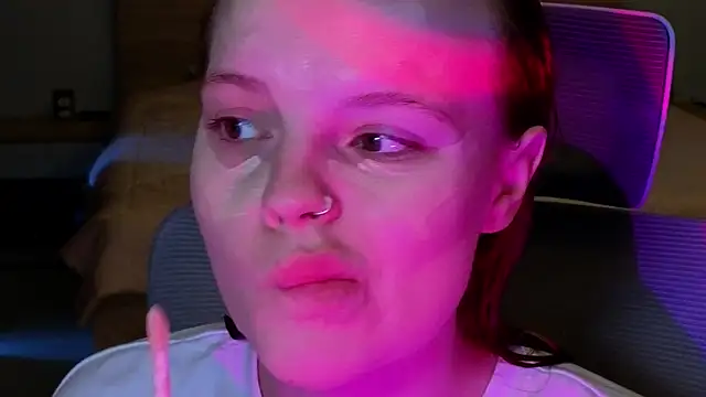 mollybossy online show from 04.13.26