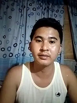 Snapshot of urhotasian chatting on 03.14.26 urhotasian online show from 03.14.26