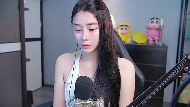Snapshot of XiaoYuBao- chatting on 06.22.26 XiaoYuBao- online show from 06.22.26