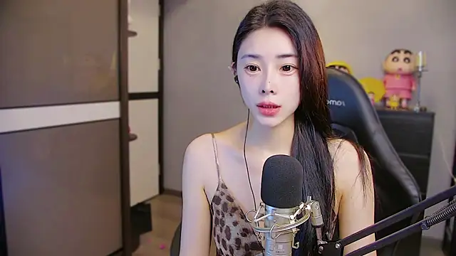Snapshot of XiaoYuBao- chatting on 07.29.26 XiaoYuBao- online show from 07.29.26