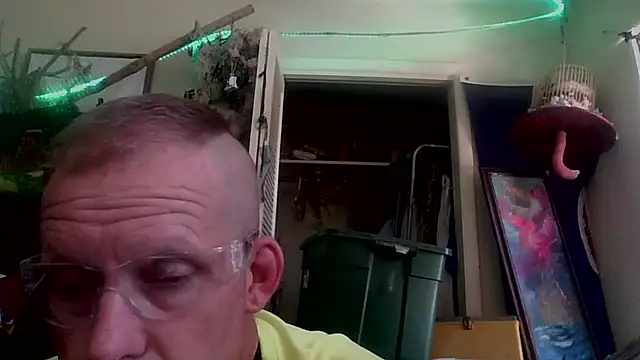Snapshot of strokingjoe14585 chatting on 07.03.26 strokingjoe14585 online show from 07.03.26