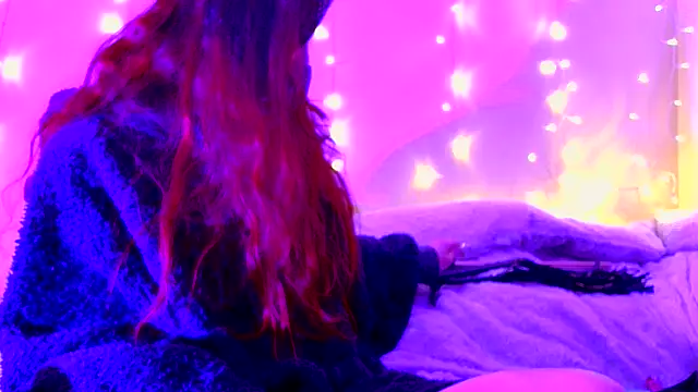 MilkyKittyMilf online show from 03.13.26