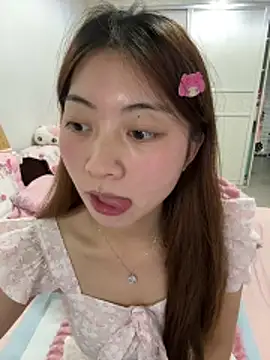 Snapshot of tiantian_niu chatting on 04.16.26 tiantian niu online show from 04.16.26