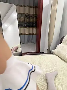 Snapshot of tiantian_niu chatting on 06.24.26 tiantian niu online show from 06.24.26