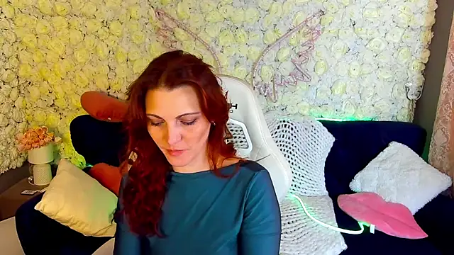 FireFoxxxxxy online show from 04.18.26