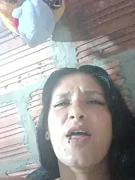 sofiamartinezx online show from 04.01.26