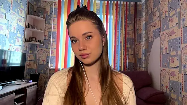 Snapshot of Miss_Blessnyth chatting on 05.14.26 Miss Blessnyth online show from 05.14.26