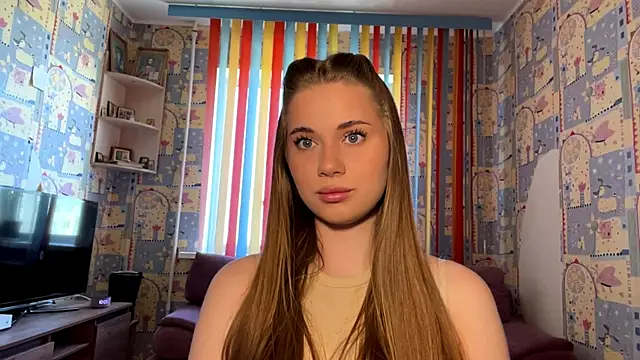 Snapshot of Miss_Blessnyth chatting on 05.20.26 Miss Blessnyth online show from 05.20.26
