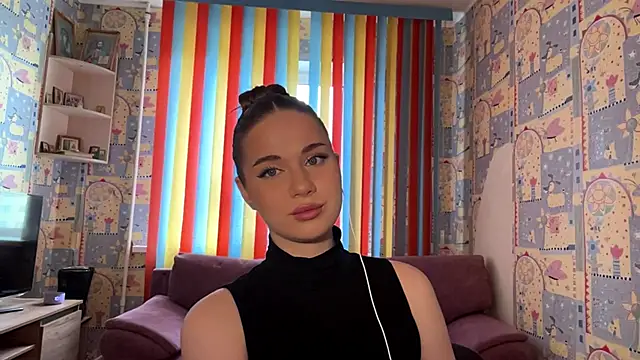 Snapshot of Miss_Blessnyth chatting on 05.27.26 Miss Blessnyth online show from 05.27.26