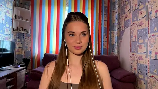 Snapshot of Miss_Blessnyth chatting on 06.13.26 Miss Blessnyth online show from 06.13.26