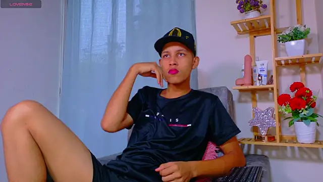 Noirvynn online show from 04.13.26