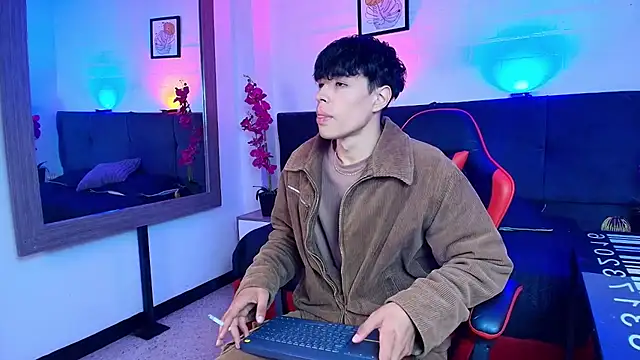 Andreew Style online show from 05.05.26