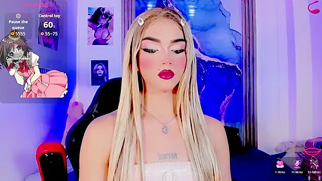 Snapshot of blonde_queen- chatting on 07.07.26 blonde queen- online show from 07.07.26
